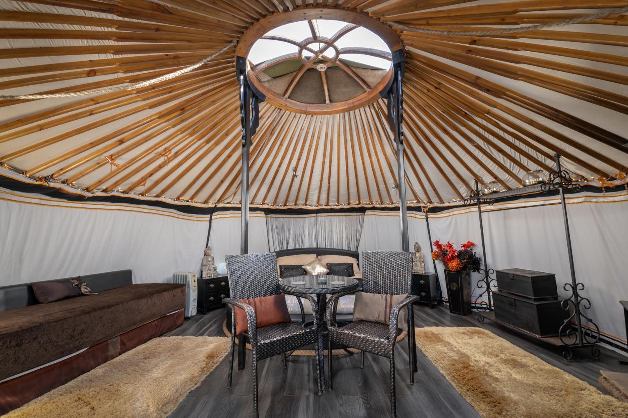 Lincoln Yurts Hotel Eksteriør billede
